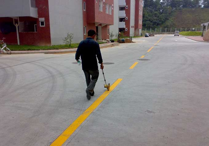 哈爾濱車(chē)位劃線(xiàn)廠(chǎng)房劃線(xiàn)